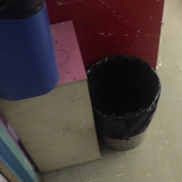 Meet your Posher, Andrea - Picture 1 of 1